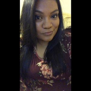 Meet your Posher, Veronica